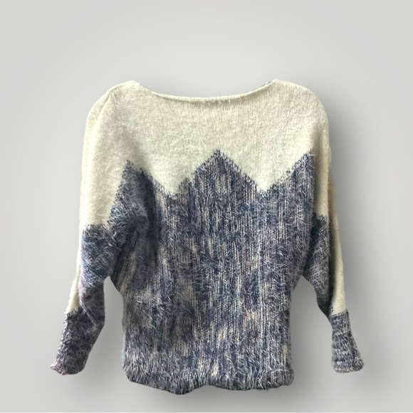 YAIRA Cream Knit Sweater SZ XL Fuzzy Round Neck Preppy Comfy Casual Women Winter - Picture 4 of 7